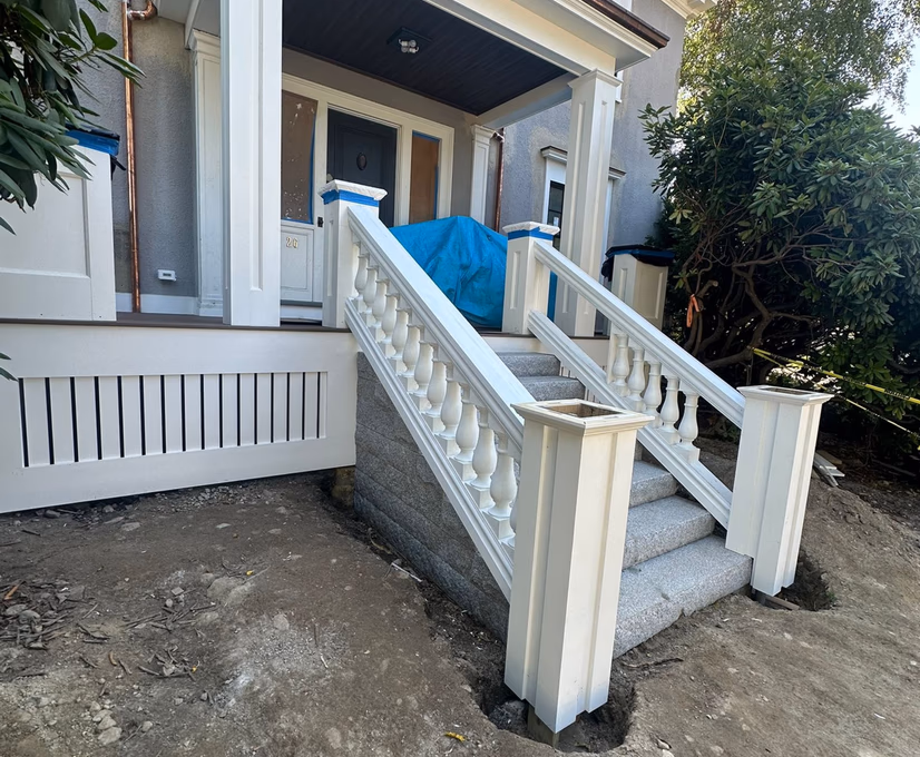 custom deck and fencing by Allstar Construction